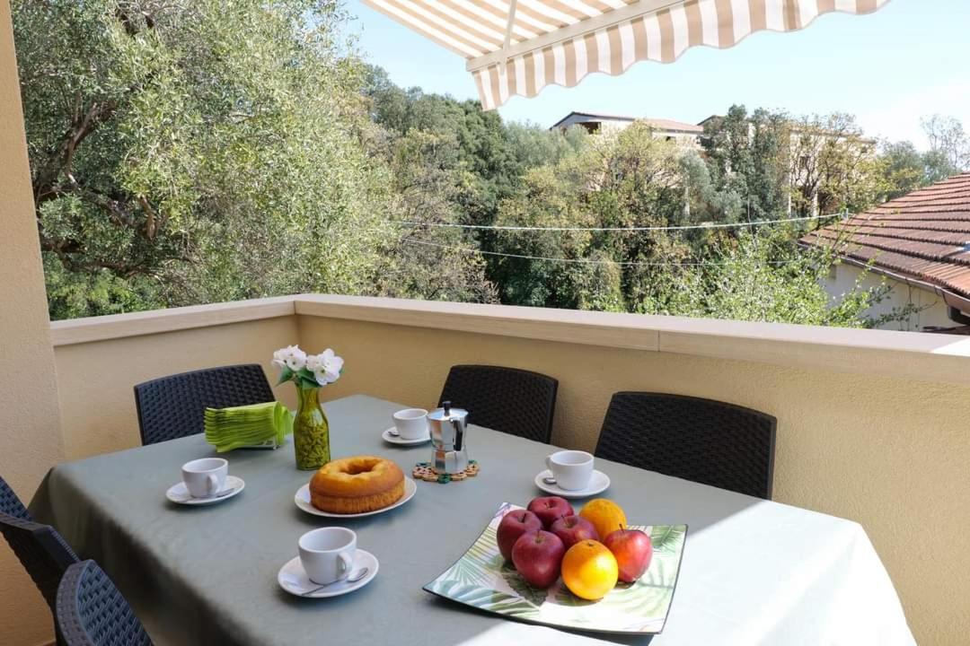 Case Vacanze La Quercia マリーナ・ディ・カメロータ 部屋 写真